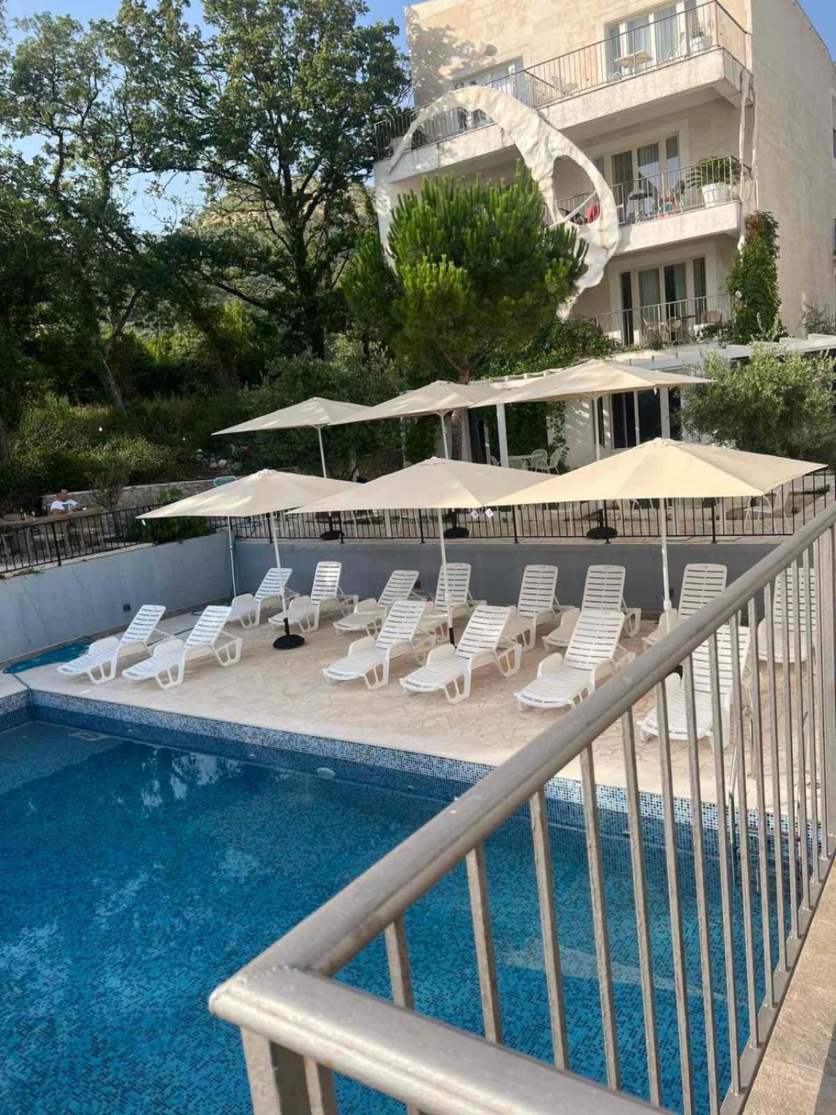 Most Oliva Resort Budva Luaran gambar